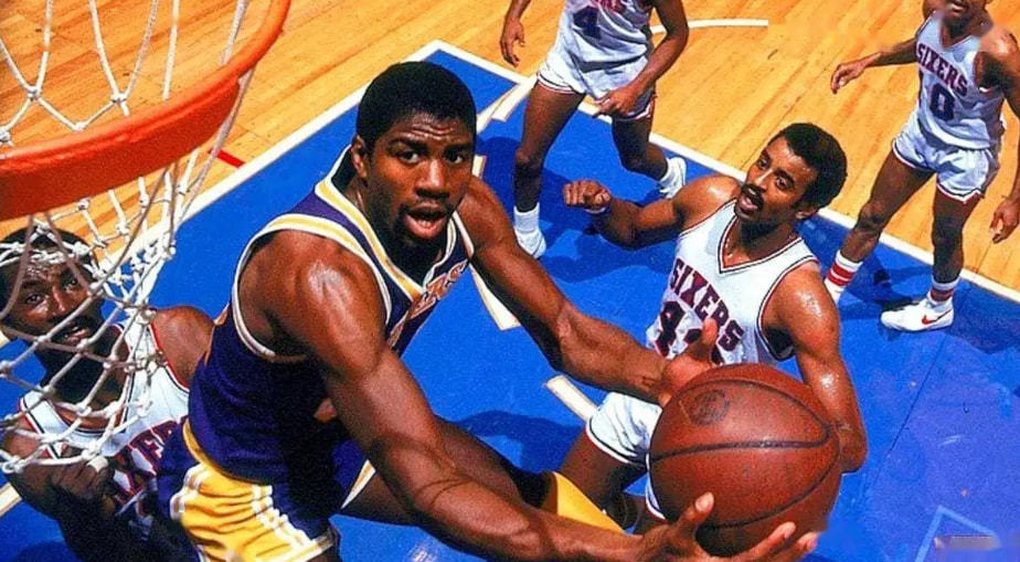 作风硬朗 作风硬朗