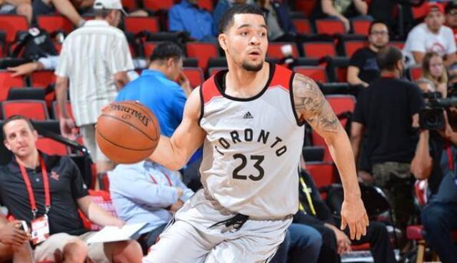 足坛热点：巴萨锋线引援再遭重挫，沙特4亿欧报价维尼修斯